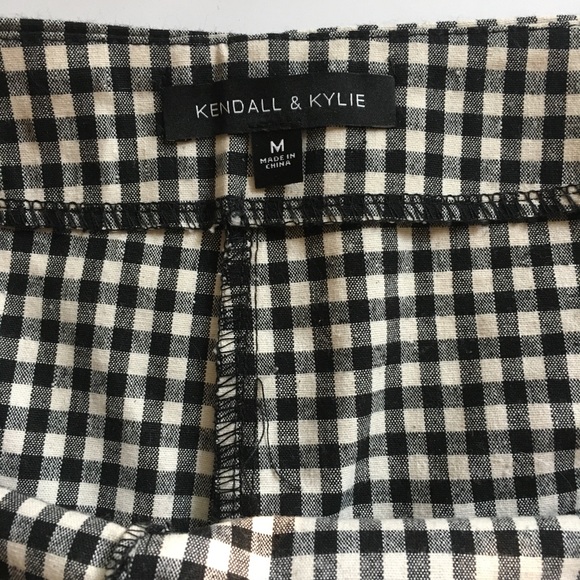 Kendall & Kylie high wasted woven gingham shorts - Picture 3 of 4